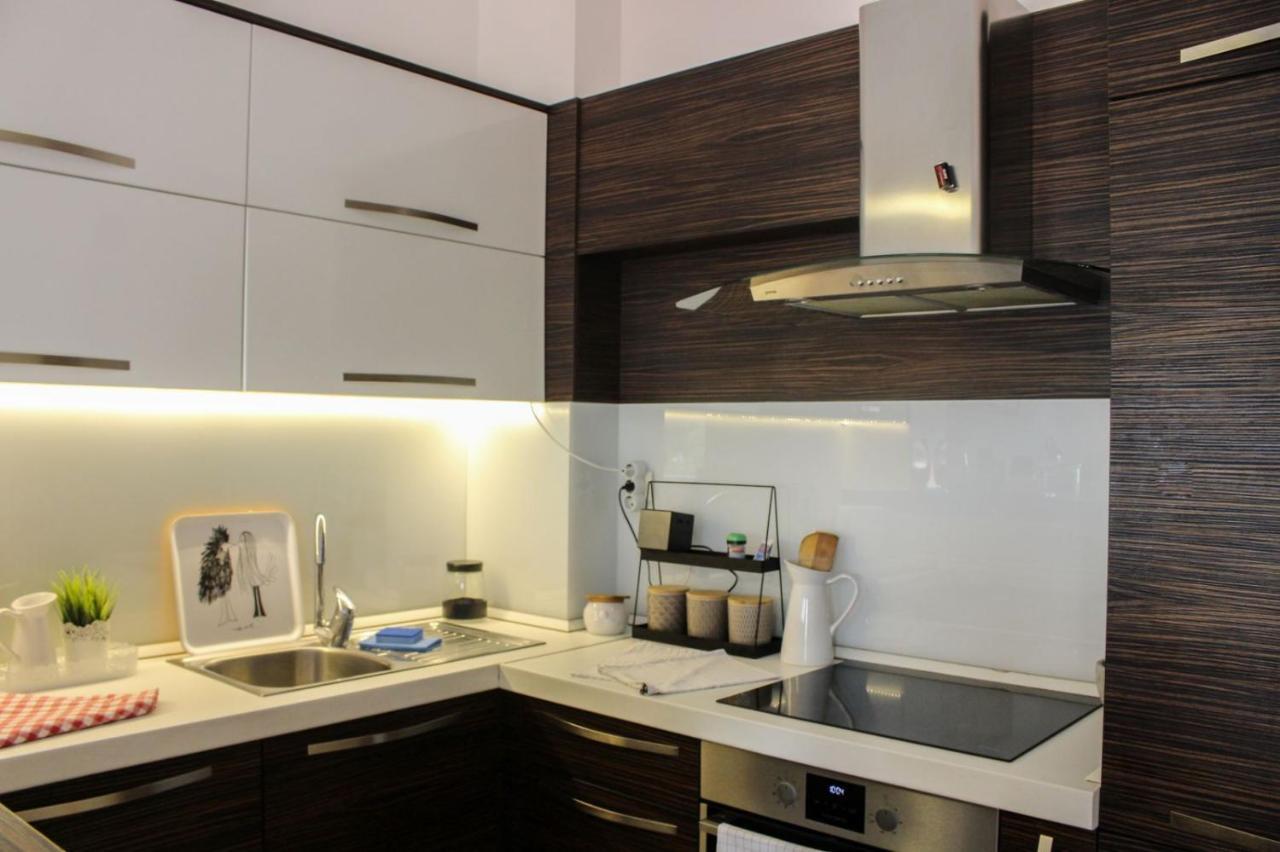 Capital Apartment Kotor Buitenkant foto